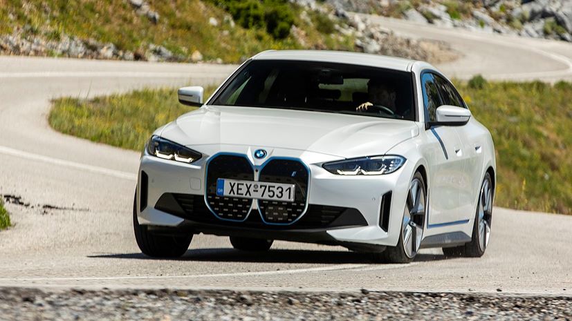 Ποιο χαρακτηριστικό της BMW i4 αλλάζει για το 2025