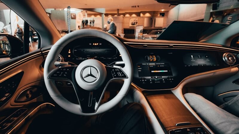 Ηλεκτρική Mercedes C-Class: Τιμές από €67.711