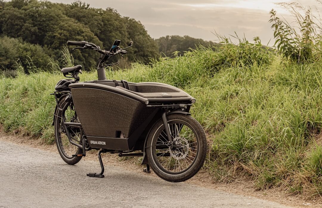 Amazon: Γιγαντιαία cargo e-bikes για παραδόσεις στην πόλη