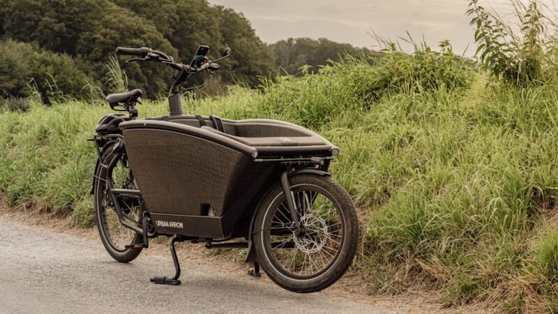 Amazon: Γιγαντιαία cargo e-bikes για παραδόσεις στην πόλη