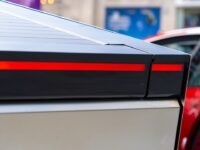 Tesla Solar Roof: Μεγάλη υπόσχεση, μικρή πραγματικότητα