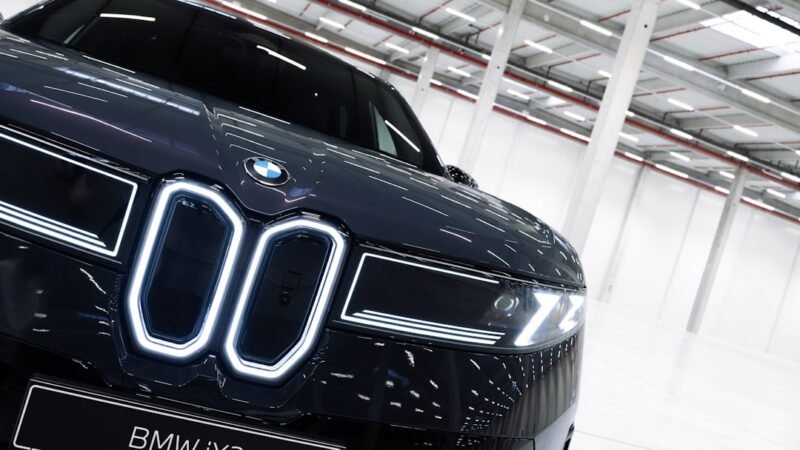 BMW iX3 2027: Προπαραγγελίες με 700 χλμ. αυτονομία