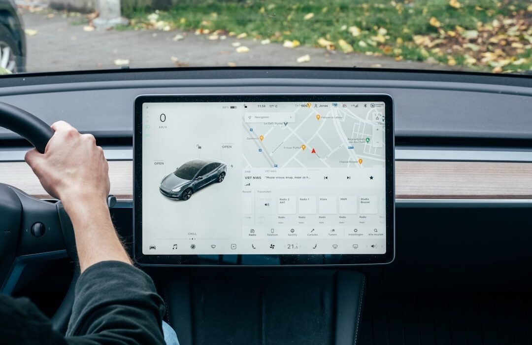 Tesla: Νέο όνομα για το FSD στην Κίνα
