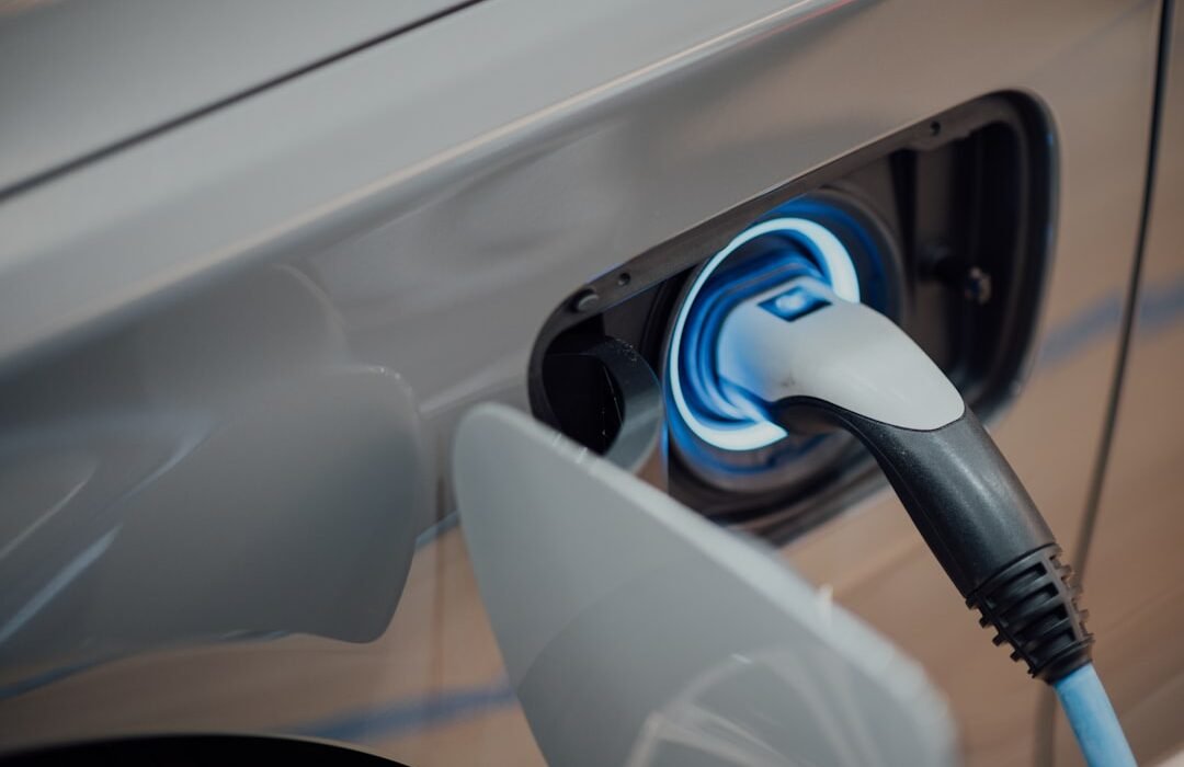 Plugsurfing: Συνδρομές φόρτισης σε πολλούς CPOs