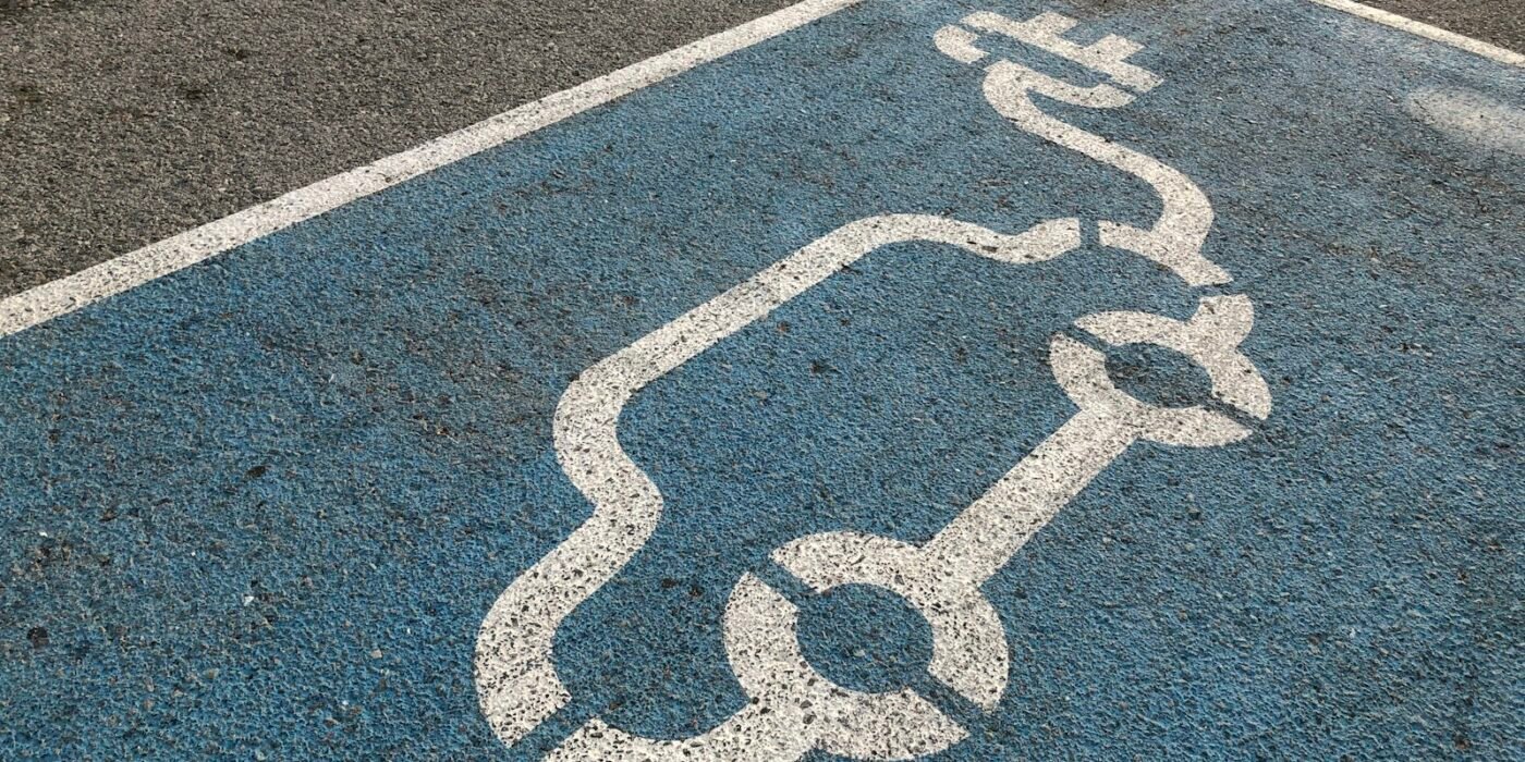 Ηλεκτροκίνηση: Έρχεται το Μητρώο Φορτιστών στην Ελλάδα -Θα δείχνει απόσταση, κόστος ακόμα και αν υπάρχει ουρά